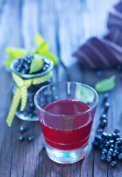 Blueberry juice in glass — Stock Photo, Image