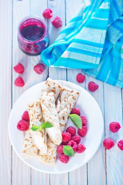 taze çilek ile Pancakes