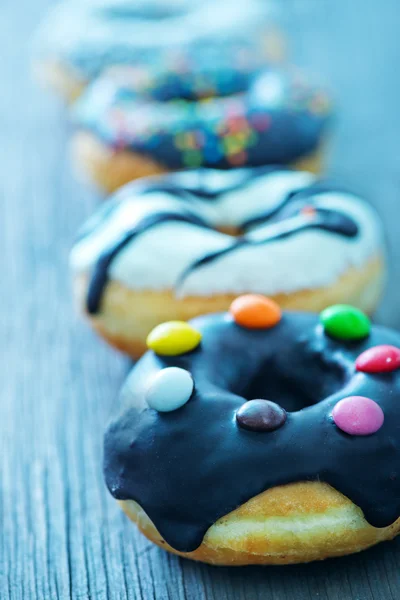 Süße gebackene Donuts — Stockfoto