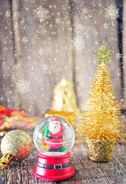 Christmas decoration on the wooden table — Stock Photo, Image