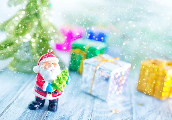Weihnachtsdekoration und Christbaum — Stockfoto