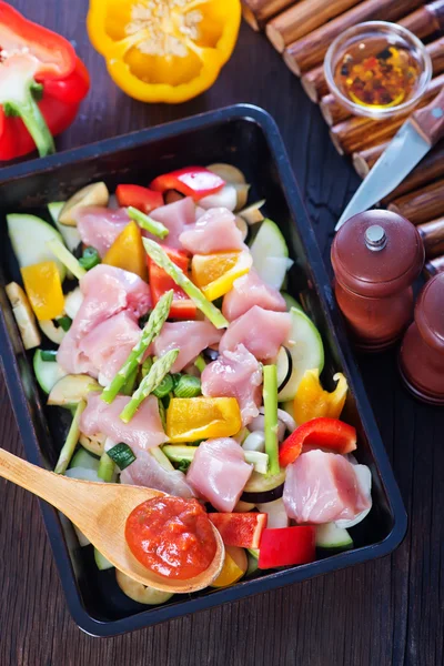 Fleisch und Tomatensauce — Stockfoto