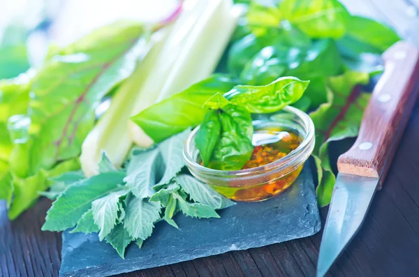 Verduras e produtos hortícolas frescos — Fotografia de Stock