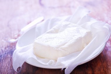 kaşık ile ev yapımı yazlık