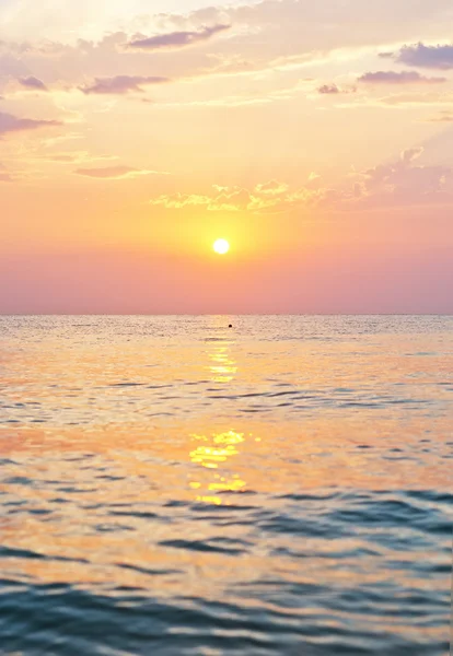 Moře při západu slunce na Krymu — Stock fotografie
