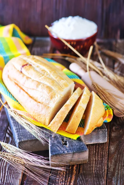 Vers brood op servet — Stockfoto