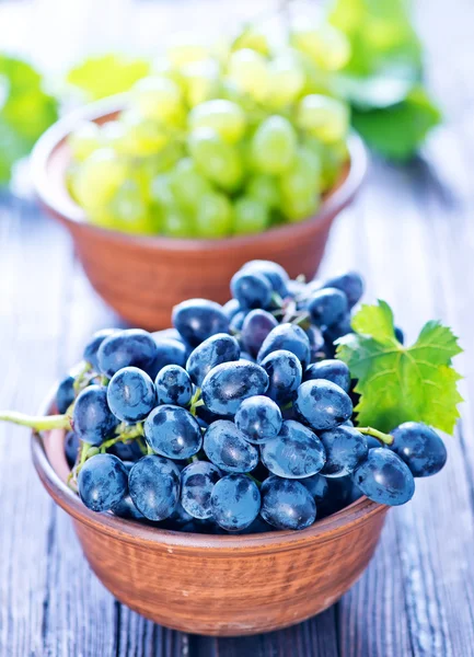 Grape in brown bowls — Stock Photo, Image