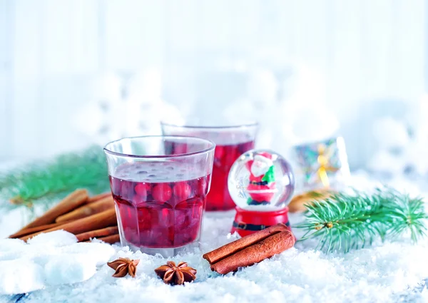 Mulled wine in glasses — Stock Photo, Image