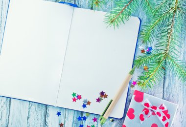 Defter ve Noel süslemeleri
