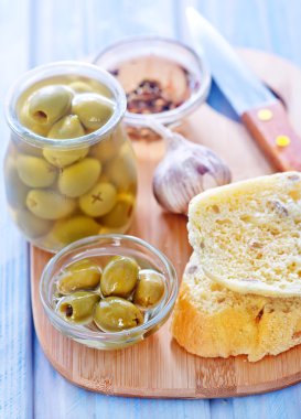zeytin ve yağı ile ekmek