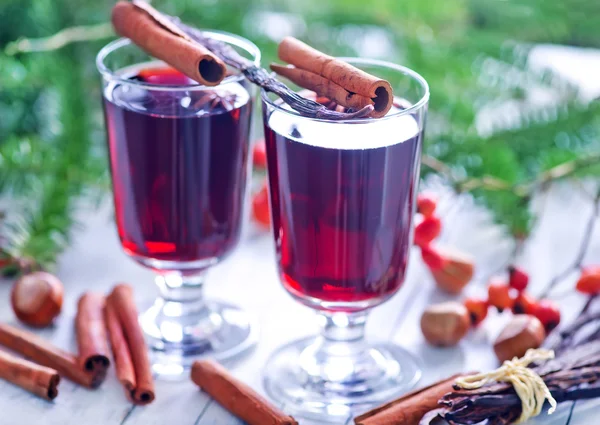 Glühwein in glazen — Stockfoto