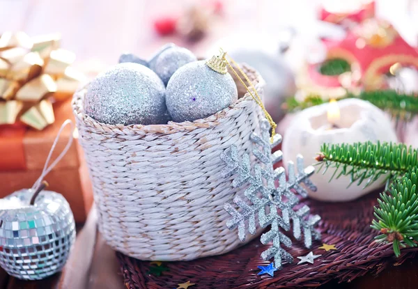 Decorações de Natal na mesa — Fotografia de Stock