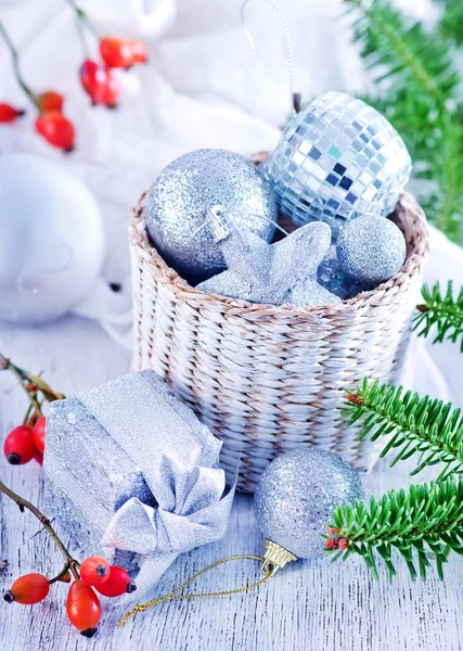 Stříbrné Vánoční dekorace — Stock fotografie