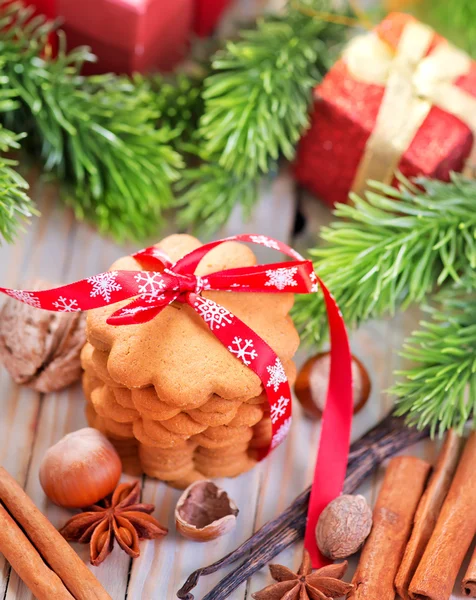 Julkakor med kryddor — Stockfoto