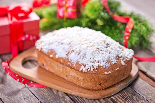 Christmas cake with spices — Stock Photo, Image