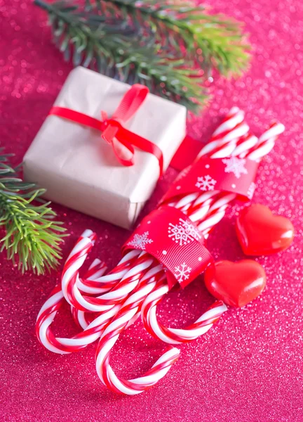 Christmas decoration and candies — Stock Photo, Image