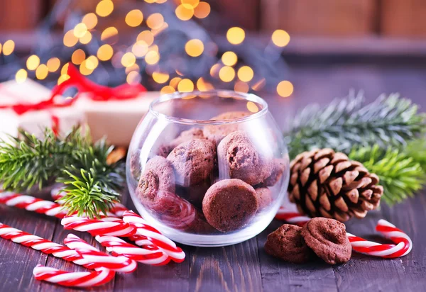 Weihnachtssüßigkeiten in Glasschale — Stockfoto