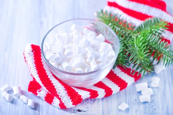 Christmas marshmallows in bowl — Stock Photo, Image