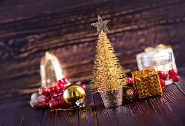 Goldene Weihnachtsdekoration — Stockfoto