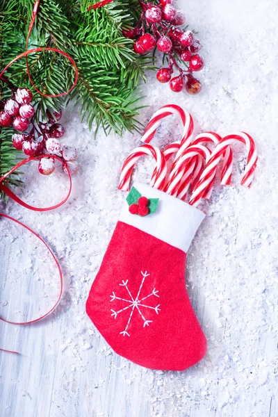 Calzino di Natale con bastoncini di zucchero — Foto Stock