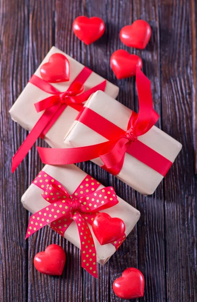 Scatole regalo con nastri — Foto Stock