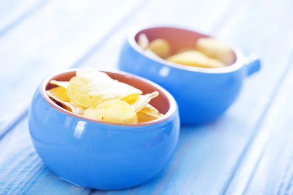 Potato chips in bowls — Stock Photo, Image