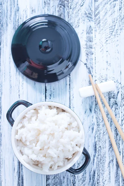 Arroz fervido em tigela — Fotografia de Stock