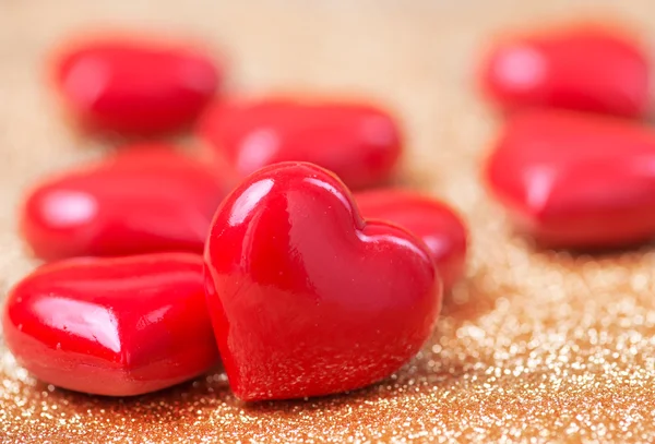 Corazones brillantes rojos —  Fotos de Stock