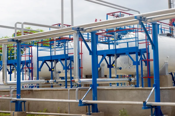 Beyaz yakıt tankları