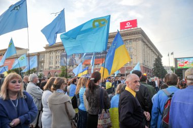 Kharkiv, Ukrayna - 18 Mayıs: Kırım Tatarları soykırım Kharkiv, Ukrayna sürgün üzerinde 18 Mayıs 2016 72 yıldönümü vesilesiyle kurbanları anısına bir toplantı.