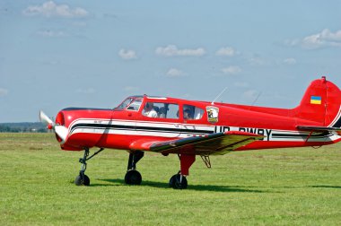 Yakovlev Yak-18t uçak
