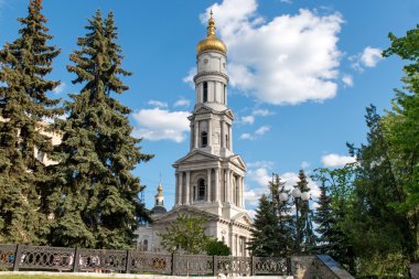 kharkiv, Ukrayna içinde varsayım katedral çan kulesi