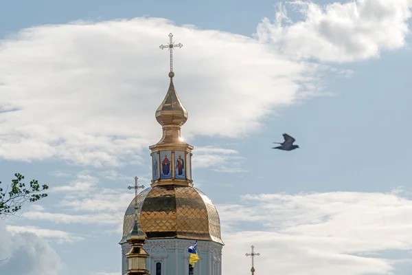 Mosteiro de St. Intercession em Kharkiv, Ucrânia — Fotografia de Stock