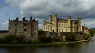 Nisan ayında Leeds Castle
