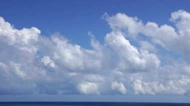 bulutlar hareket ile deniz