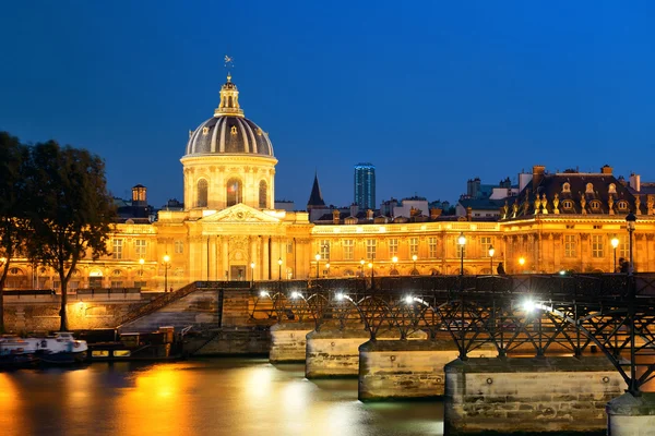 Rivier de Seine met de Pont des Arts — Stockfoto