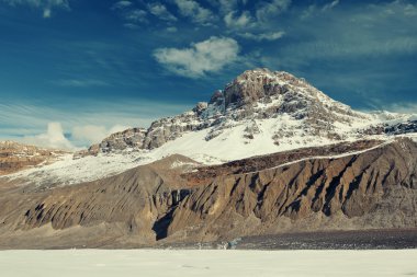 Columbia Icefield görünümü