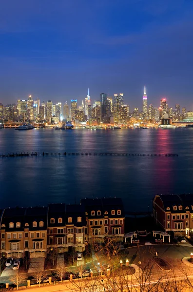 Midtown skyline över Hudsonfloden — Stockfoto