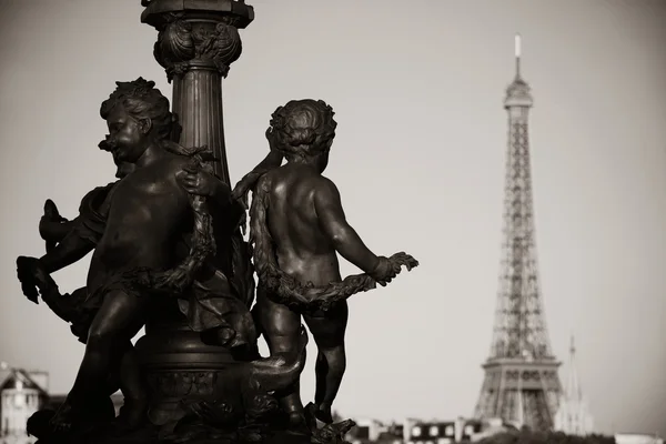 Vista da ponte Alexandre III — Fotografia de Stock