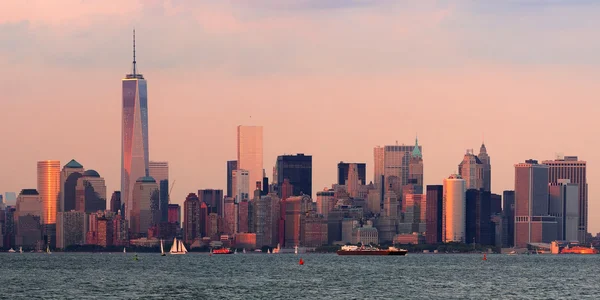 Skyline der Innenstadt von Manhattan — Stockfoto