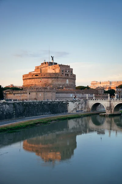 Castel Sant Angelo e Rio Tibre Roma — Fotografia de Stock