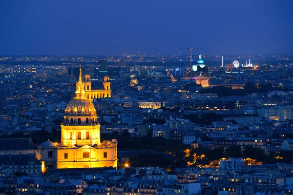 Paris rooftop vy — Stockfoto