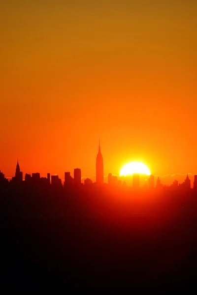 New York City Sonnenaufgang Silhouette — Stockfoto