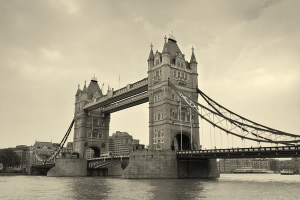 Tower Bridge weergave — Stockfoto