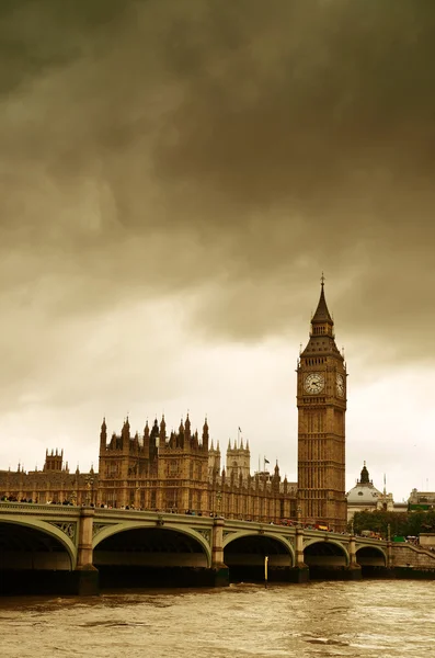Casa del Parlamento en Londres — Foto de Stock