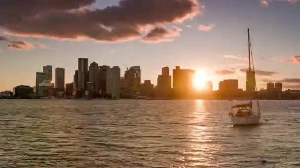 Zeitraffer bei Sonnenuntergang der Skyline von Boston — Stockvideo