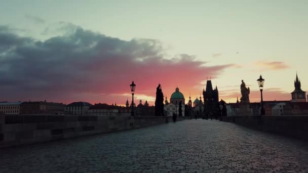 Praha Pencakar Langit Kota Dengan Arsitektur Dan Tata Letak Waktu — Stok Video