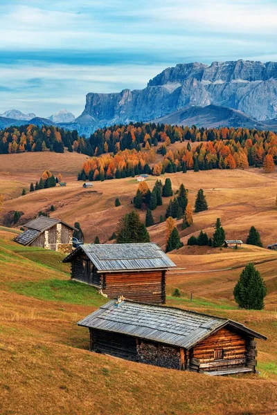 Budynki Wiejskie Dolomitach Północnych Włoszech — Zdjęcie stockowe