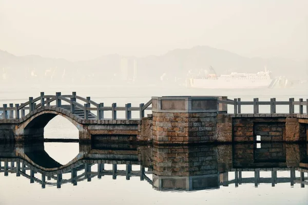 Most Shu Zhuang Zahrada Tradiční Čínskou Architekturou Gulangyu Xiamen Fujian — Stock fotografie