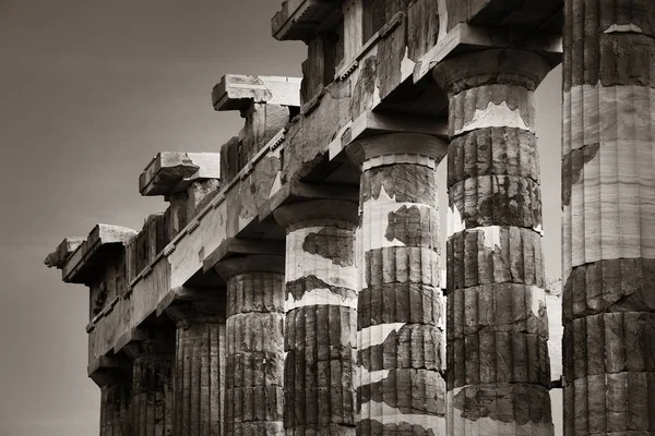 Kolumner Närbild Akropolis Historiska Ruiner Aten Grekland — Stockfoto